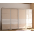 Kép 1/3 - BOND 318 cm magasfényű gardrób - Sonoma Tölgy / Magasfényű Beige üveg / Magasfényű Fehér üveg